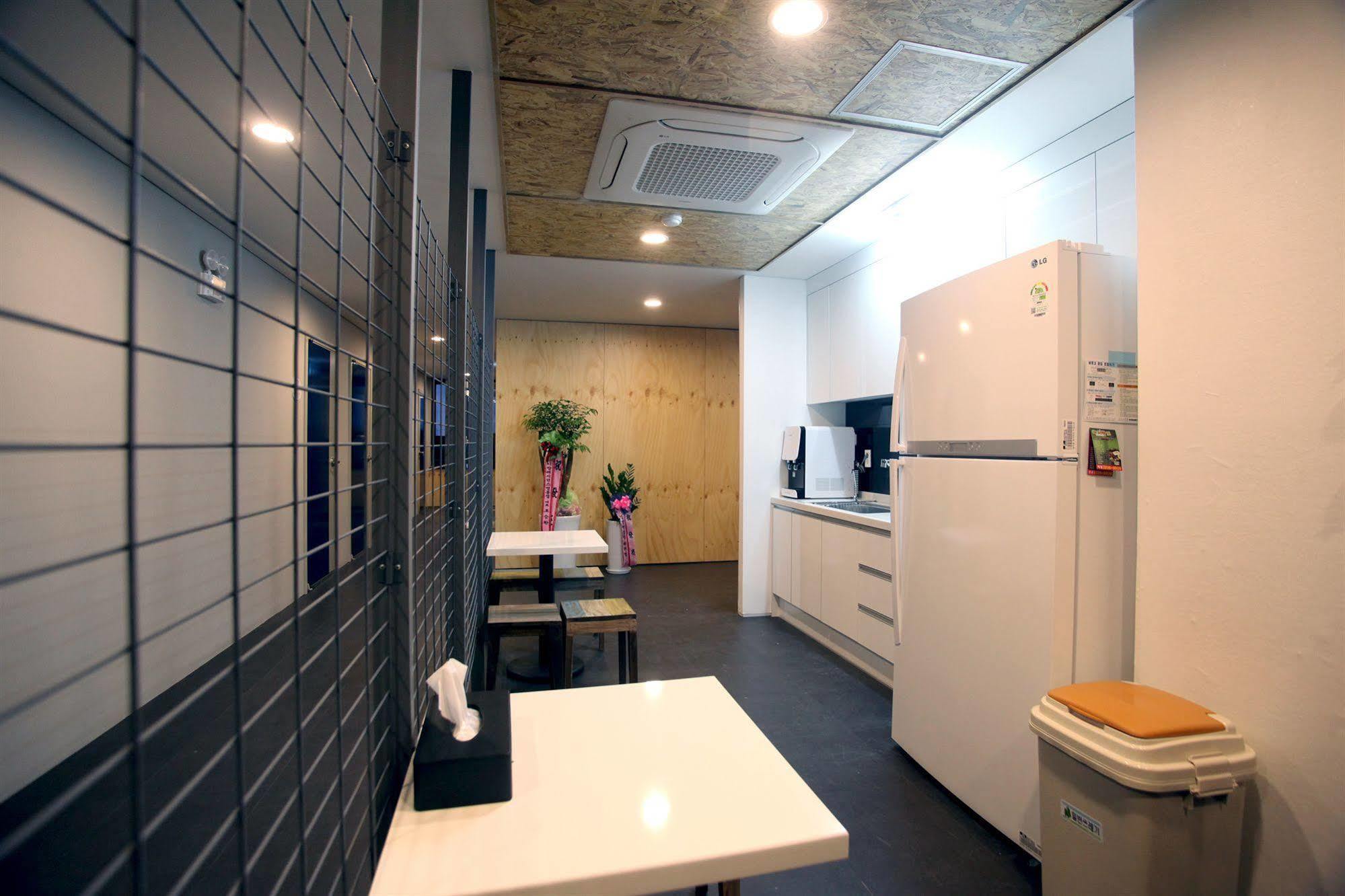 Kstar Metro Hotel Séoul Extérieur photo